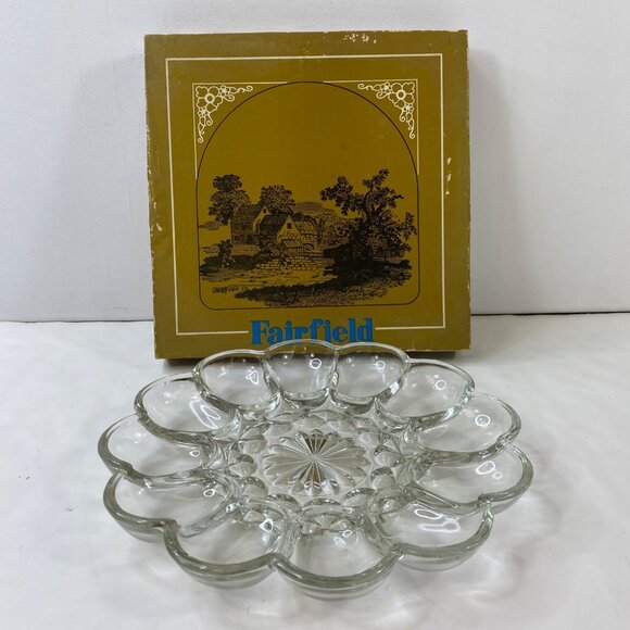 Anchor Hocking Fairfield Glass 10" Egg Oyster Plate Vintage - Picture 1 of 11